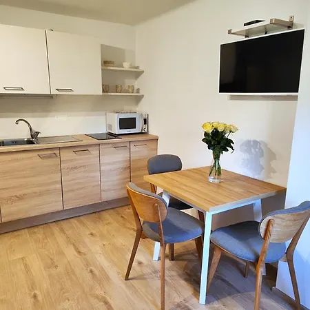 Sweet Roznik * ليوبليانا